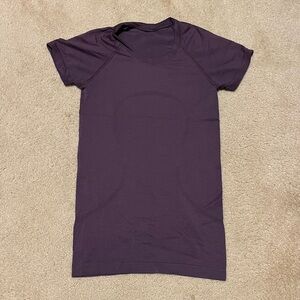 Lululemon Swiftly Tech 2.0 short sleeve